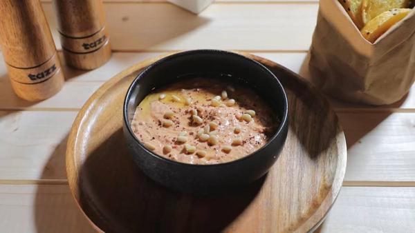 Hummus cu Ardei Copti - Happy Hour